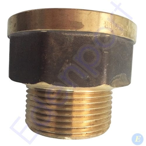 Brass threaded pipe fitting with hex body